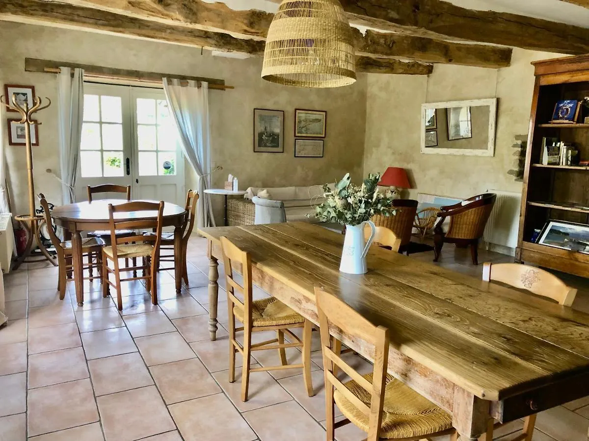 La Chaumiere De La Chaize Saint-Jouan-des-Guérets 0*,  فرنسا